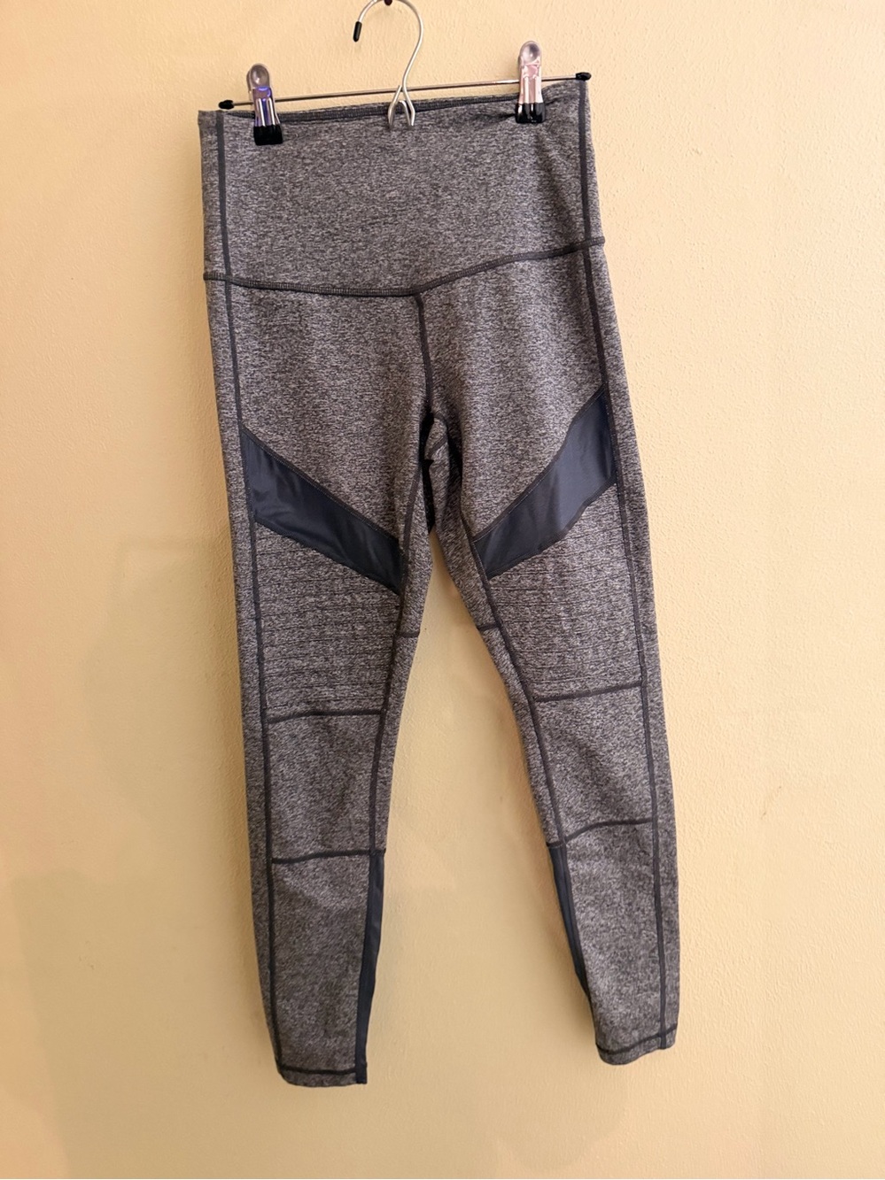 Zella Women's Heathered Gray/Black Pull-On Leggings Mesh Panels Size S 28"